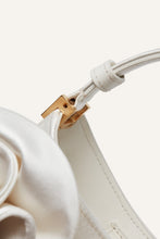 Load image into Gallery viewer, Micro vesna cream satin