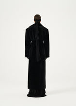 Load image into Gallery viewer, AW23 LEATHER 16 SHEARLING COAT BLACK
