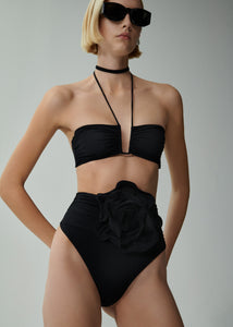 Crisscross bandeau top in black