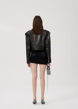 Load image into Gallery viewer, Cropped biker jacket in black leather
