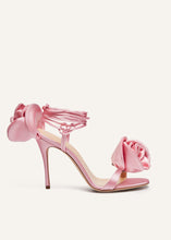 Load image into Gallery viewer, PF23 FLOWER SHOES SATIN PINK
