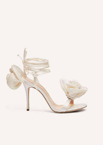 RE23 FLOWER SHOES IVORY SATIN