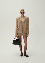 Load image into Gallery viewer, Single breasted short alpaca coat in beige
