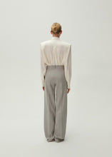 Load image into Gallery viewer, Wide leg tailored pants in grey
