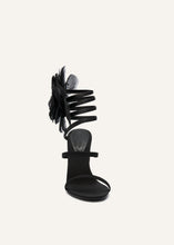 Load image into Gallery viewer, RE24 SPIRAL SANDALS BLACK FLOWER BLACK
