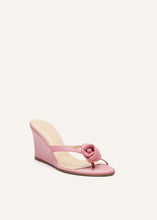 Load image into Gallery viewer, RE24 WEDGE SANDALS LEATHER PINK
