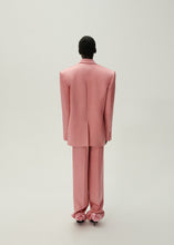 Load image into Gallery viewer, Classic satin oversized blazer in pink
