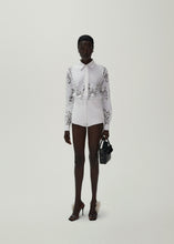 Load image into Gallery viewer, Classic cotton button up shirt in white lace
